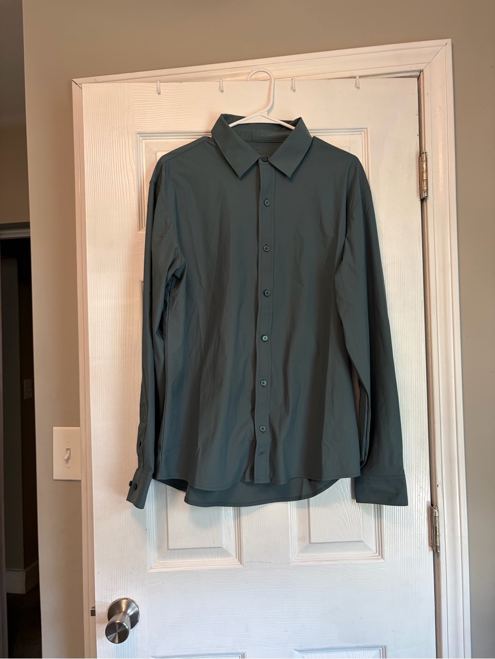 Fabletics The Don Long Sleeve Button
Up (Slim Fit) in Storm Slate.